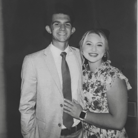 Meet your Posher, Kaitlyn - Picture 3 of 6